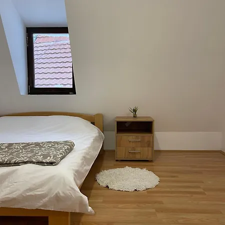 Lodge Sumor Sume - Tara 2 Kaludjerske Bare